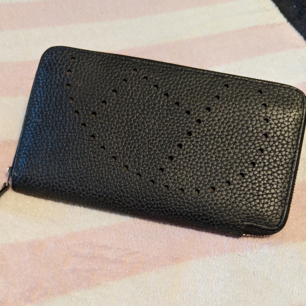 Hermes Blk Zip Long Wallet/Clutch